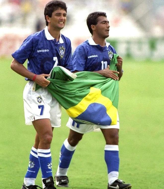 雷鸣般的欢 雷鸣般的欢