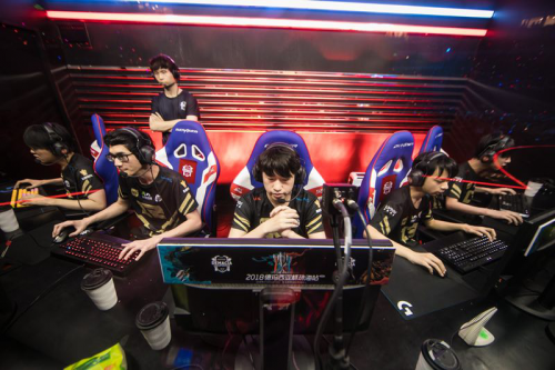 体育CBA：同曦107-84大胜宁波 队史首次四连胜