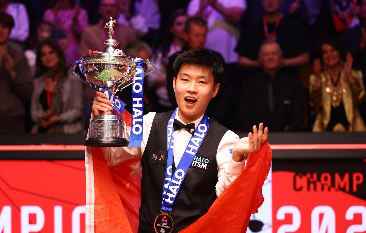 体育本台评论：郑智执教广州队 本土教练或将迎来“练级”好时代