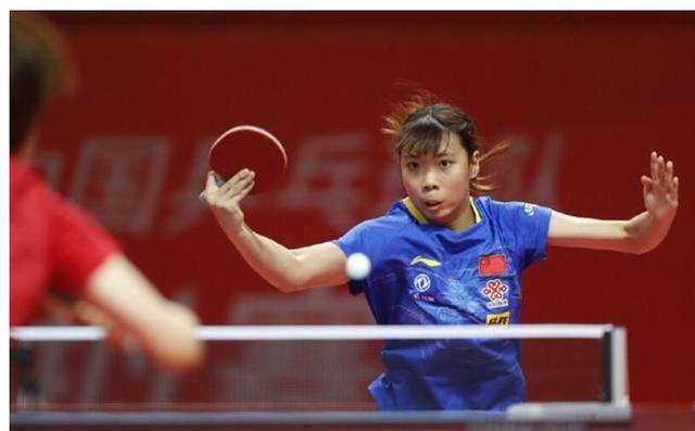 后防领袖 后防领袖