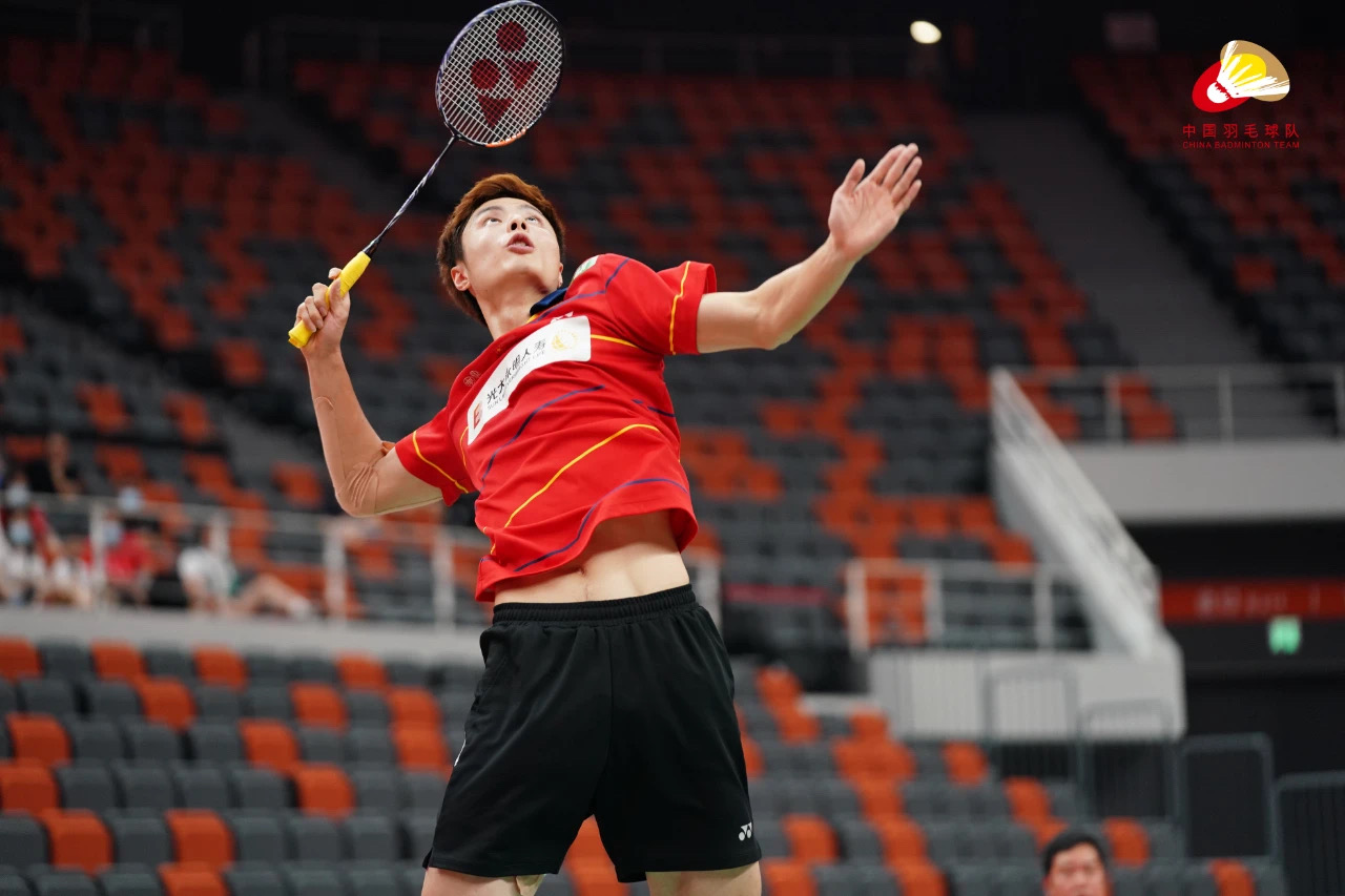 鞋钉摩擦 鞋钉摩擦